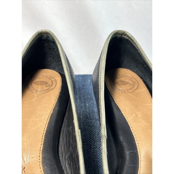 Nurture Canary Size 7.5 Leather black and gray wedges with silver buckles - Picture 13 of 14